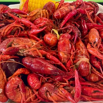 Lost Key Beach Club - Crawfish Boil! - Salad Near Me - Pensacola, Florida