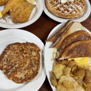 BJ's Restaurant - Soul Food Near Me - Beacon, New York