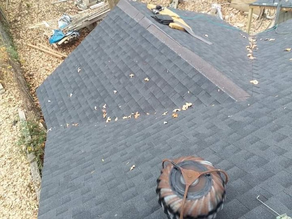 Slide of J&J Roofing