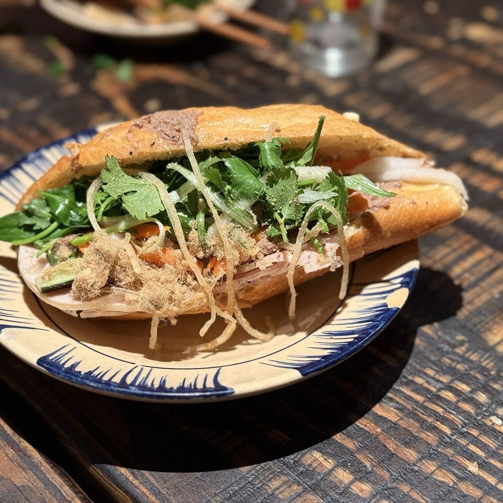 Banh Anh Em - Vietnamese Near Me - New York, New York