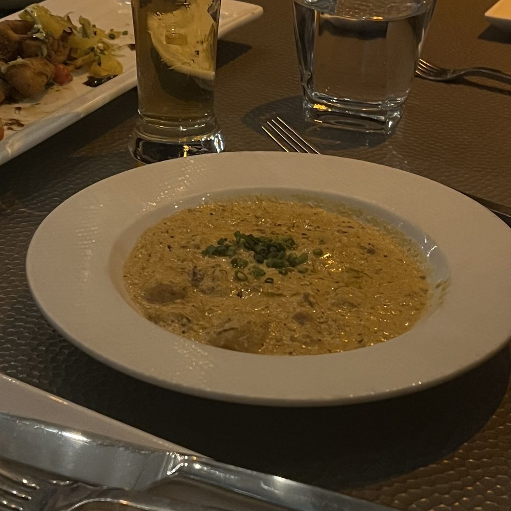 Fins At Sharky's - Chowder soup - Steakhouses Near Me - Venice, Florida Fins At Sharky's - Chowder soup - Steakhouses Near Me - Venice, Florida