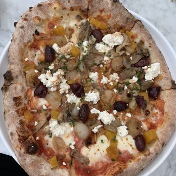 Paradiso - Vegetarian pizza - Bars Near Me - Dallas, Texas