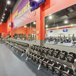 Crunch Fitness - Florence AL