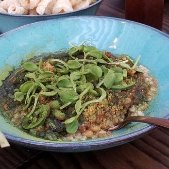 Lineage - Hoppin Juan's - Asian Fusion Near Me - Wailea, Hawaii