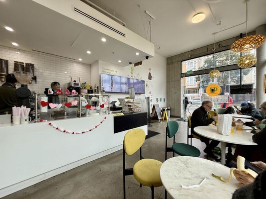 UPFORDAYZ Cafe & Bakery by null