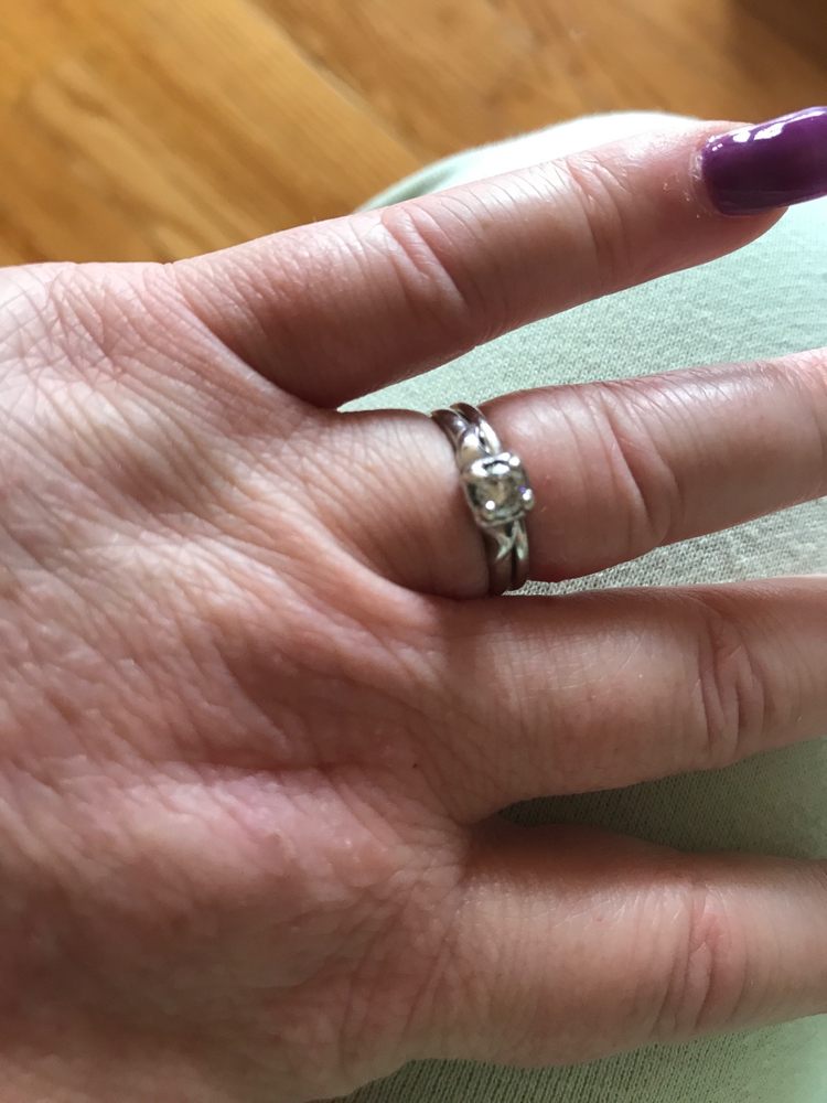 ZALES JEWELERS 1850 Apple Blossom Dr, Winchester, Virginia Jewelry