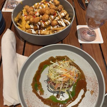 Palm Breeze Bar - Cheese Fry Poutine Ahi Tuna Tartare Tian* - Bars Near Me - Anaheim, California