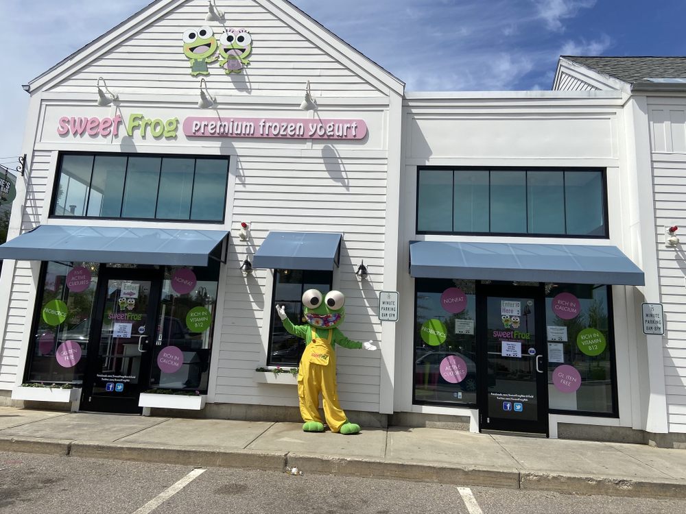 SWEETFROG PREMIUM FROZEN YOGURT 10 Photos & 17 Reviews 1899 Ocean