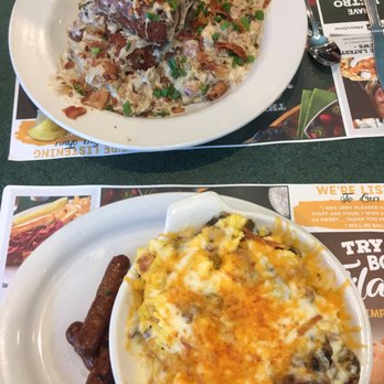 Metro Diner - Top: Shrimp & Grits (pulled pork substitute for shrimp allergy) Bottom: Breakfast Pie - American Near Me - Tampa, Florida Metro Diner - Top: Shrimp & Grits (pulled pork substitute for shrimp allergy) Bottom: Breakfast Pie - American Near Me - Tampa, Florida