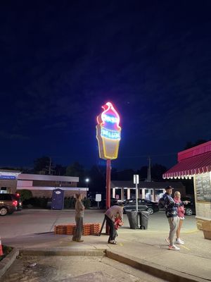 Dairy Deluxe by null