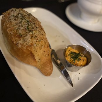 Bronze Door - Garlic bread with some red pepper spice - Cocktail Bars Near Me - Grosse Pointe Farms, Michigan Bronze Door - Garlic bread with some red pepper spice - Cocktail Bars Near Me - Grosse Pointe Farms, Michigan