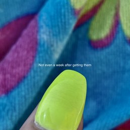Absolutely loved the color, but the cracks? A no no