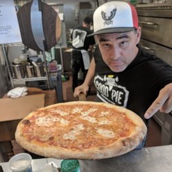 AAA Commissary Kitchen - What do you get when you have a master pizzaiolo and excellent equipment? Good Pie!