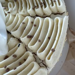 The cake I paid $75 for the cream cracked looks weeks old and i was told this is made the same day. The cake I paid $75 for the cream cracked looks weeks old and i was told this is made the same day.