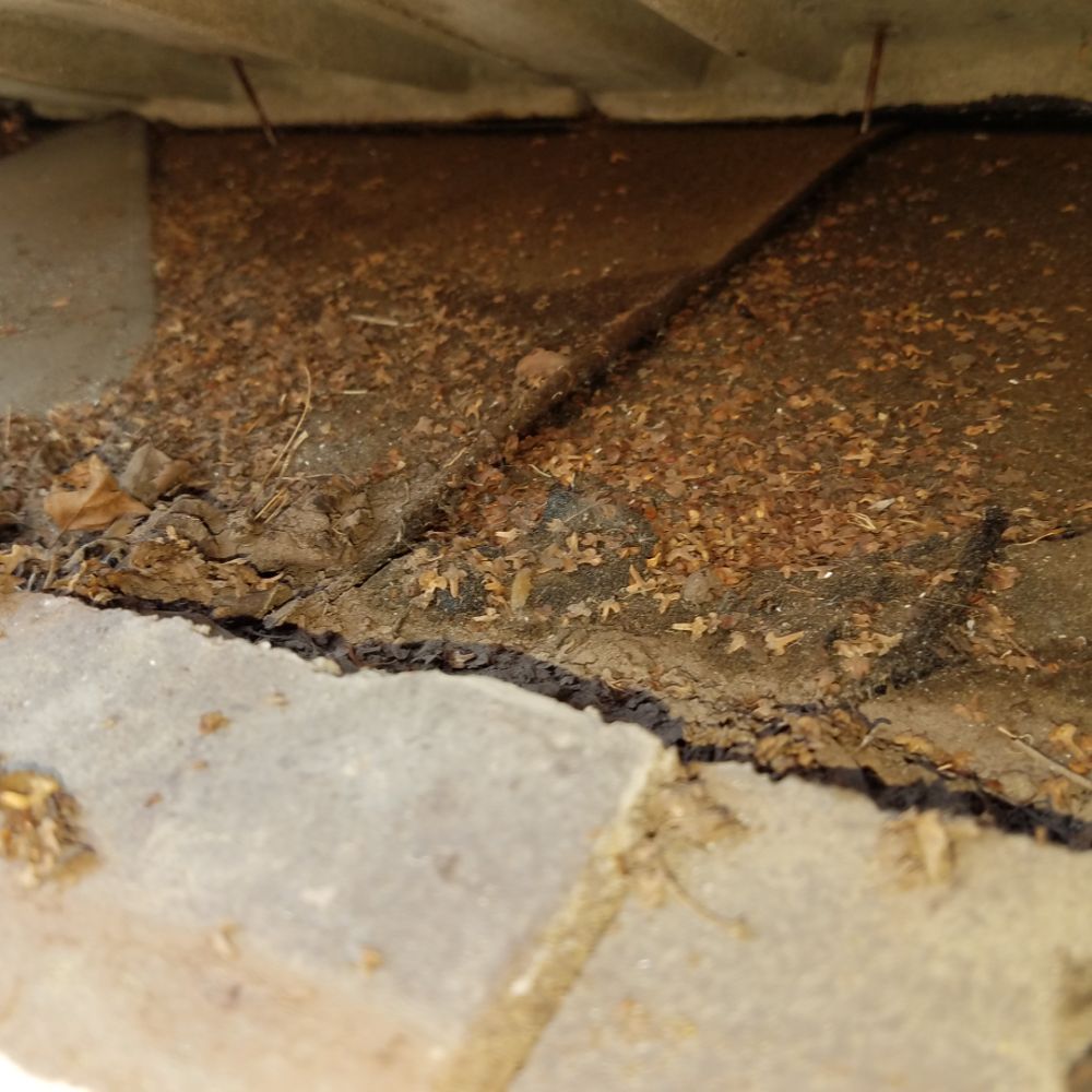 Slide of Oscar's Roofing