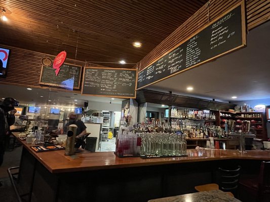 Oak, The New Fat Alley BBQ by null