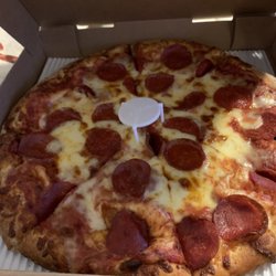 Papa's Pizza To Go - Medium pepperoni pizza