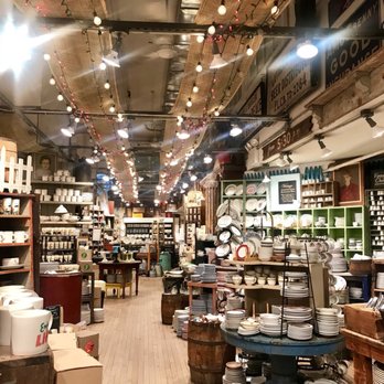 Fishs Eddy - Home Decor Near Me - New York, New York