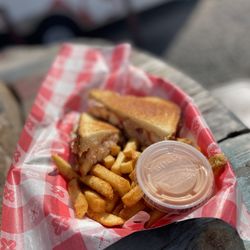 Lobster Tales Food Truck - Lobster grilled cheese and old bay fries