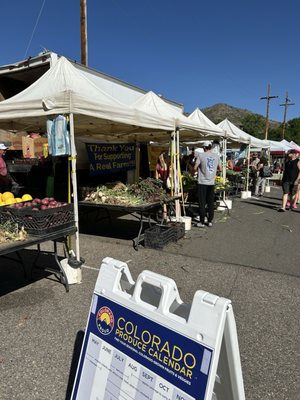 Golden Farmers Market by null