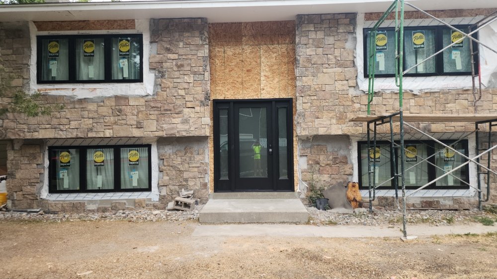 Slide of P&P General Contractors