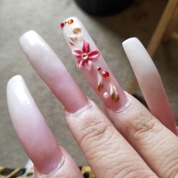 Tina's Nails