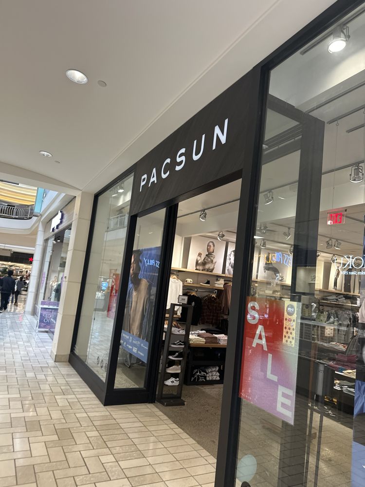 PACSUN Updated October 2024 7924 Tysons Corner Ctr, Tysons