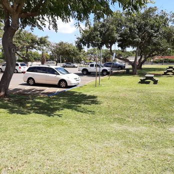 Waialae Iki Neighborhood Park - They also have a private parking lot at the park. If the lot is full, there is a lot of free street parking along the park perimeter. - Parks Near Me - Honolulu, Hawaii