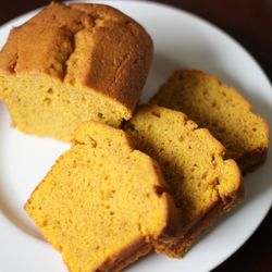 Cary's Bakeshop - Pumpkin bread