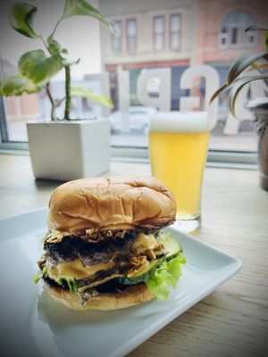 One Legged Magpie by null