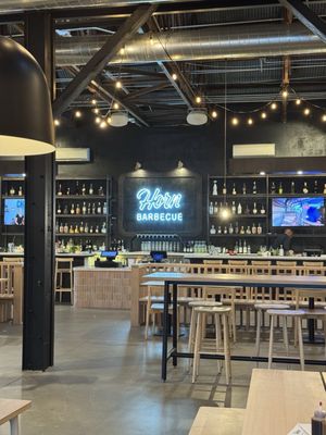 Horn Barbecue by null