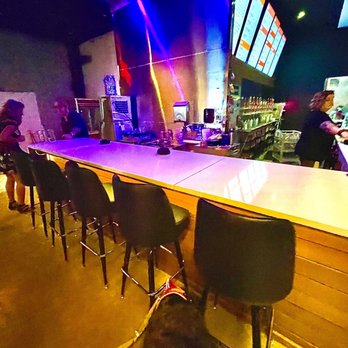 Austin Beerworks - Bar area - Breweries Near Me - Austin, Texas