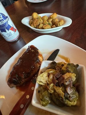 Bank Street Grill by null