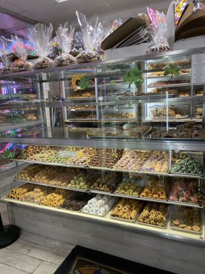 Del Ponte's Bakery by null