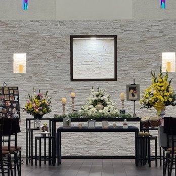 Funeraria Del Angel Pico Rivera - Memory Table - Funeral Services & Cemeteries Near Me - Pico Rivera, California Funeraria Del Angel Pico Rivera - Memory Table - Funeral Services & Cemeteries Near Me - Pico Rivera, California