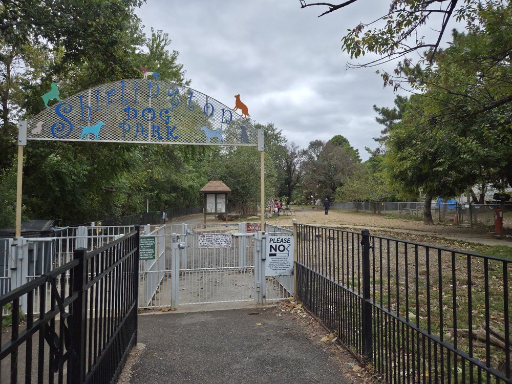 Shirlington Dog Park