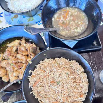 P.F. Chang's - Fried rice, egg flower soup - Asian Fusion Near Me - Sherman Oaks, California P.F. Chang's - Fried rice, egg flower soup - Asian Fusion Near Me - Sherman Oaks, California