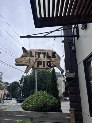 Little Pig by null