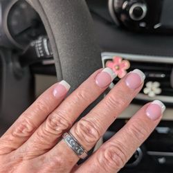 Bedazzle Nails Spa 