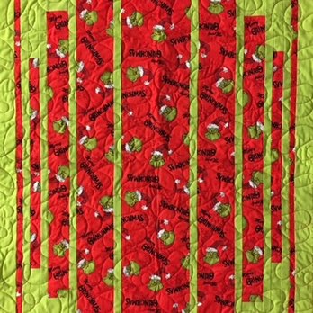 Sew Much Fun - Shenandoah Grinch Quilt - Hobby Shops Near Me - Columbus, Georgia Sew Much Fun - Shenandoah Grinch Quilt - Hobby Shops Near Me - Columbus, Georgia