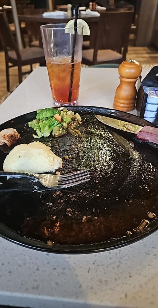 The Egg and Tequila Bar — Mexican restaurant in Williston