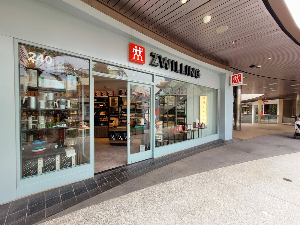ZWILLING SANTA MONICA Updated November 2024 395 Santa Monica Pl, Santa Monica, California