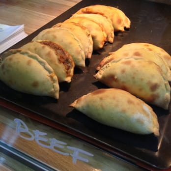 Porteña - Beef Empanadas - Street Vendors Near Me - London, XGL