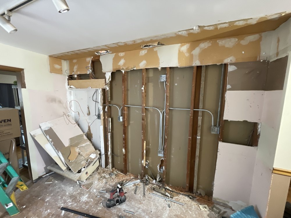 GOLD STANDARD ELECTRIC Updated September 2024 25 Photos 20676 N