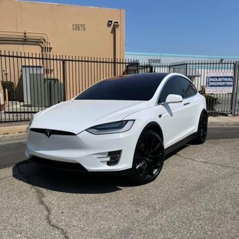 Super Tint - 35% ceramic front windshield tint - Car Window Tinting Near Me - El Monte, California Super Tint - 35% ceramic front windshield tint - Car Window Tinting Near Me - El Monte, California