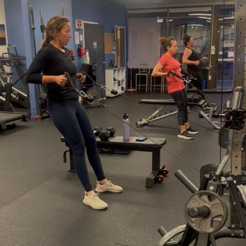 Grow Strong Studio - Semi-private personal training - Trainers Near Me - Santa Rosa, California Grow Strong Studio - Semi-private personal training - Trainers Near Me - Santa Rosa, California