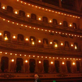 Teatro Avenida - Opera & Ballet Near Me - Buenos Aires, C