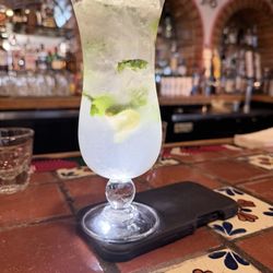 Pear mojito