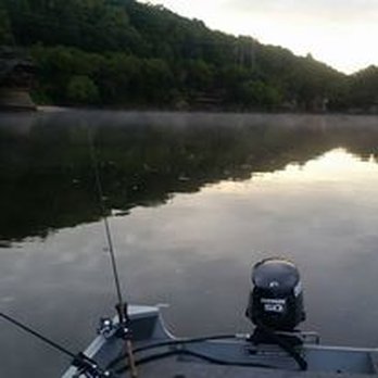 Fish Bones Guide Service - Morning Fog over the Wisconsin River. Wisconsin Dells - Fishing Near Me - Mauston, Wisconsin Fish Bones Guide Service - Morning Fog over the Wisconsin River. Wisconsin Dells - Fishing Near Me - Mauston, Wisconsin