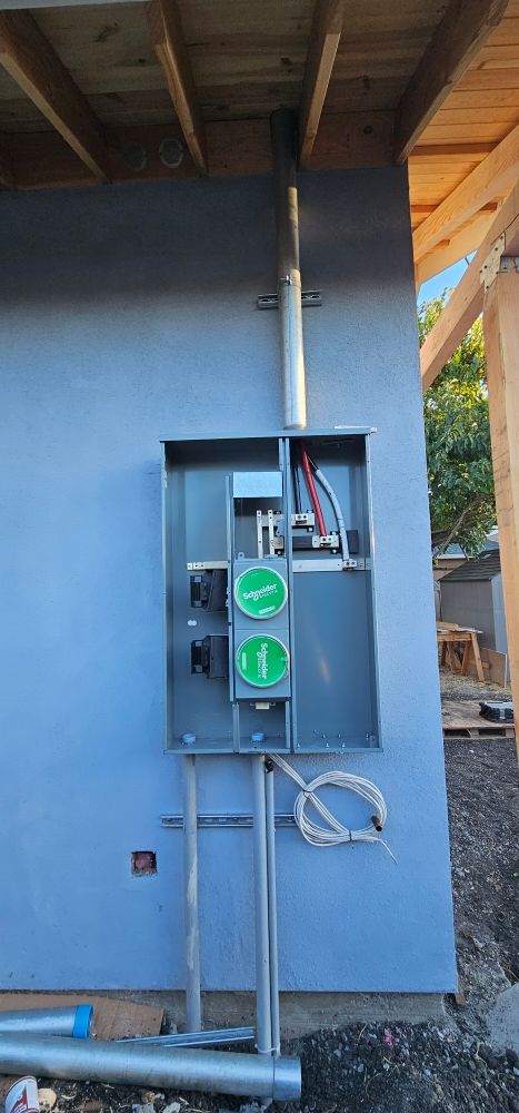 Slide of Lainez Electric
